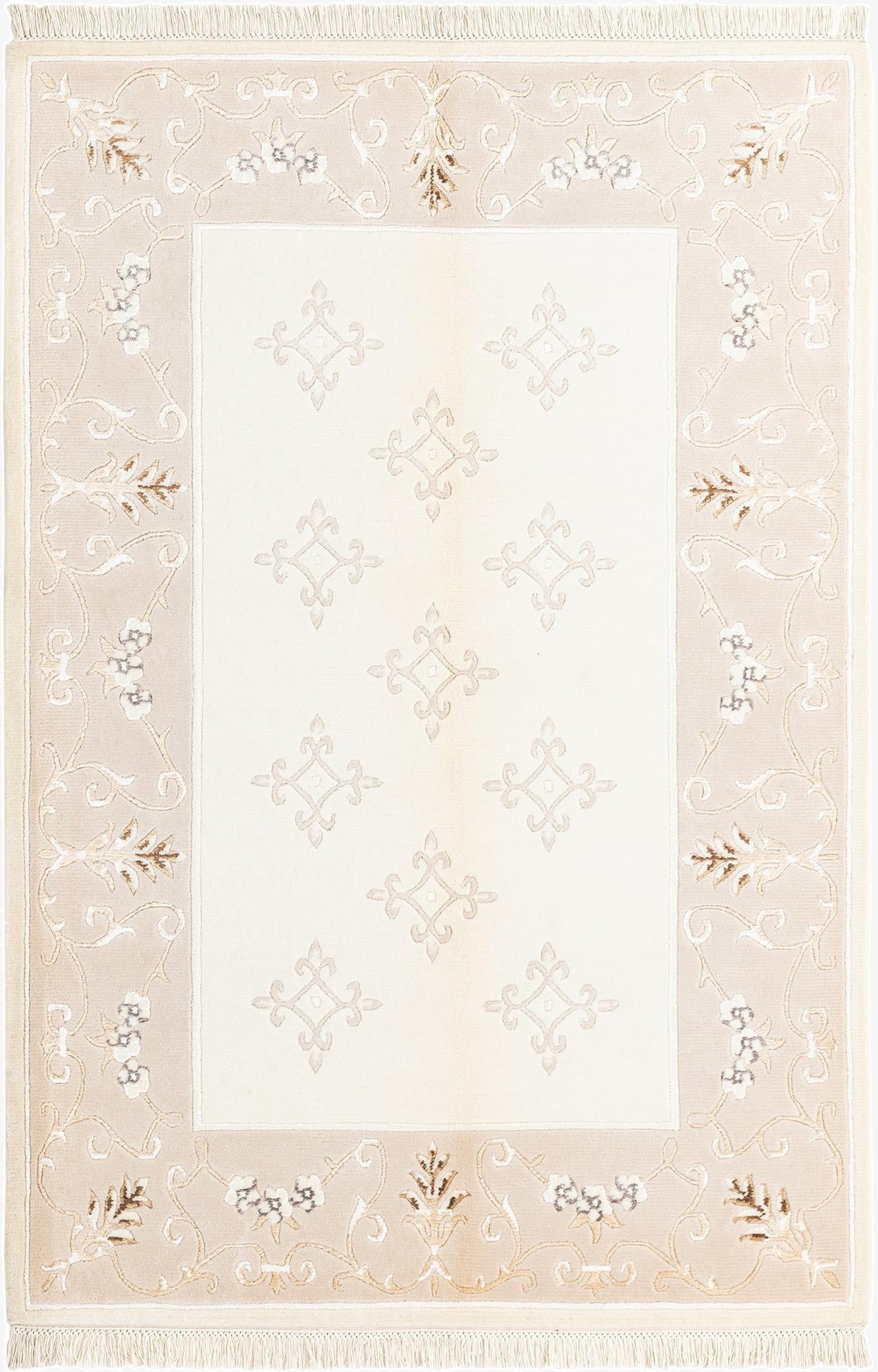 4' x 6' Darya Rug