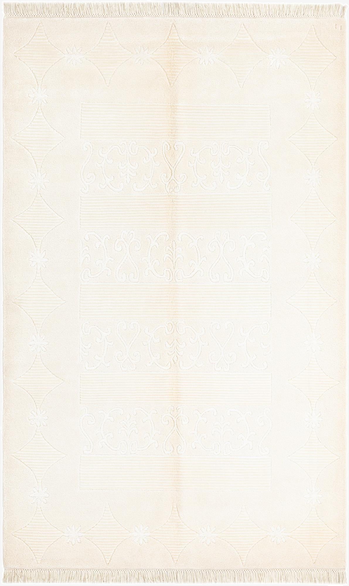 4' x 6' 6 Darya Rug