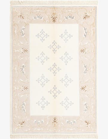 3' 11 x 5' 10 Darya Rug