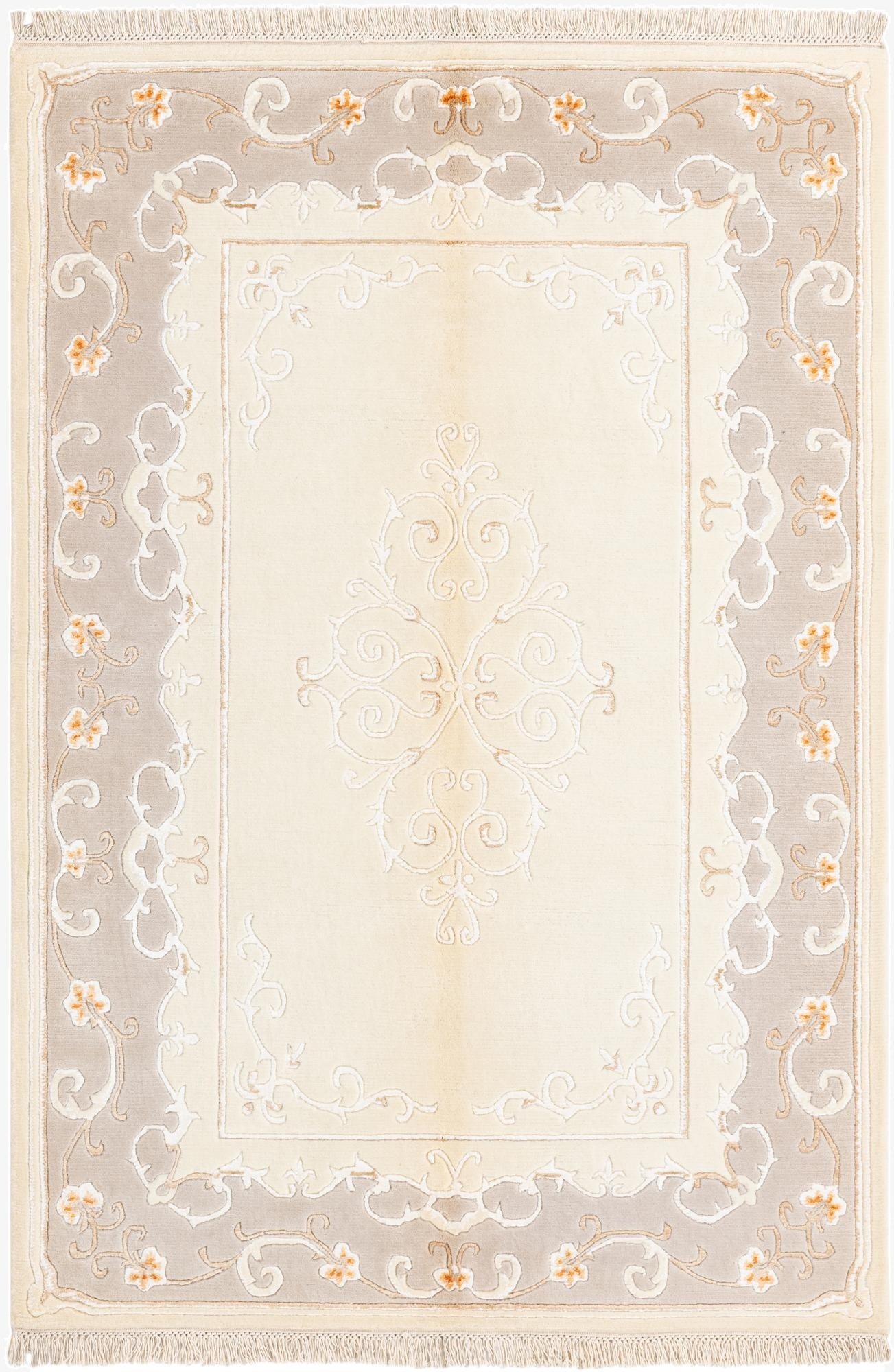 4' 1 x 6'  Hand Knotted Darya Wool Rug