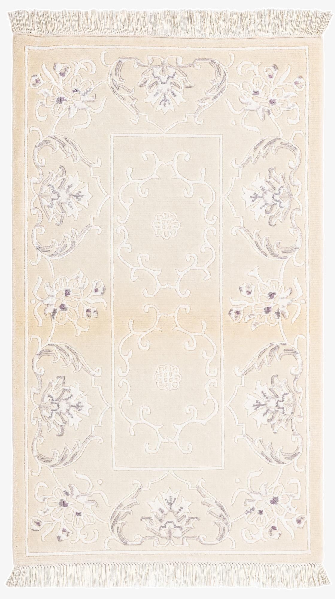 2' 8 x 4' 7  Hand Knotted Darya Wool Rug