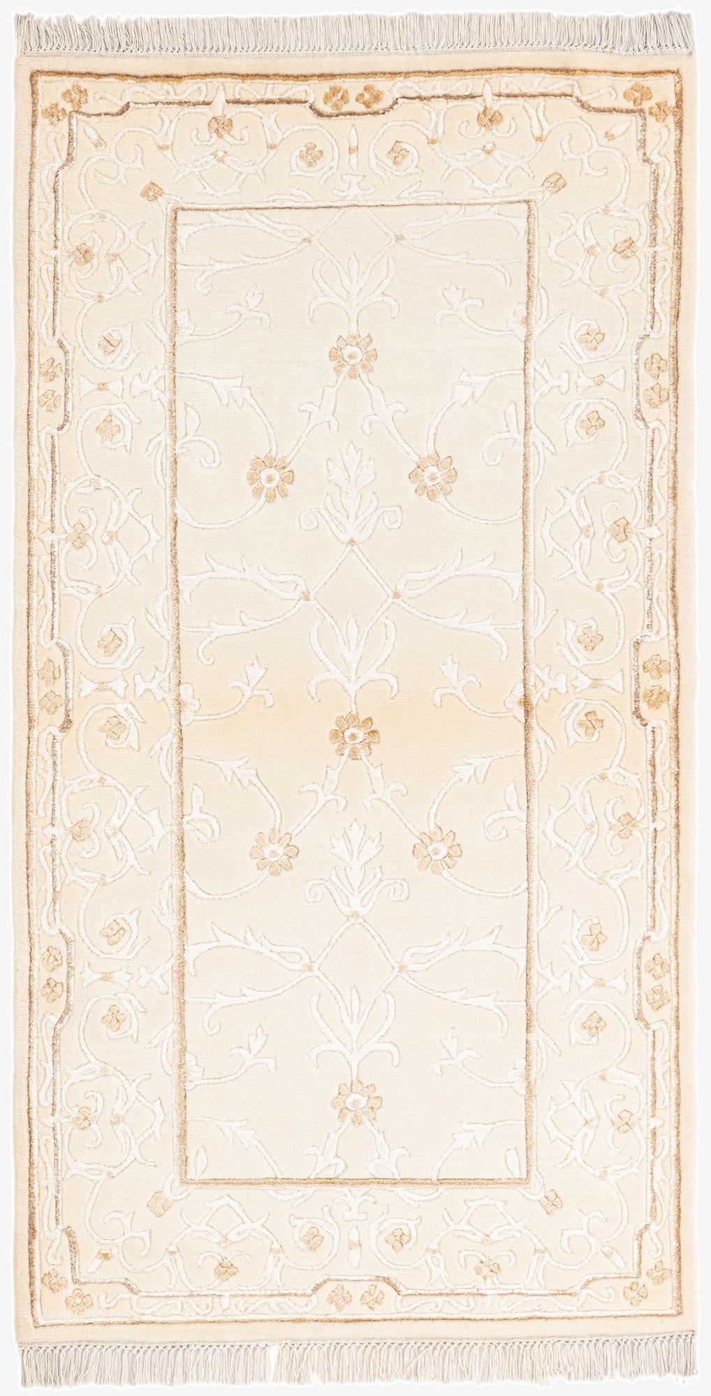 2' 8 x 5' 2  Hand Knotted Darya Wool Rug