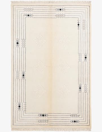 3' 11 x 6' 1 Hand Knotted Darya Wool Rug