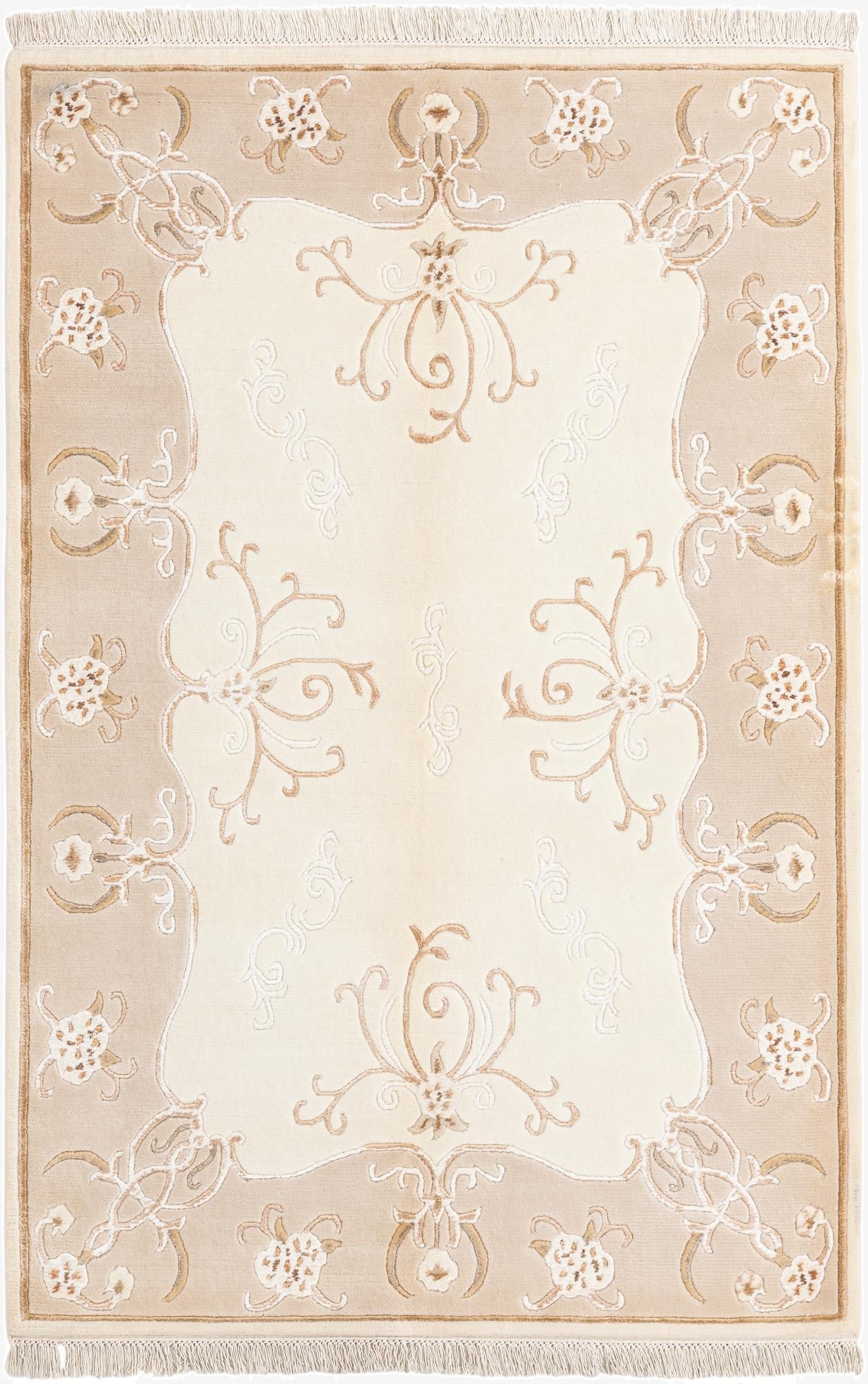 4' 1 x 6' 2  Hand Knotted Darya Rug