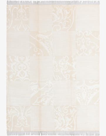 5' 10 x 8' Darya Rug