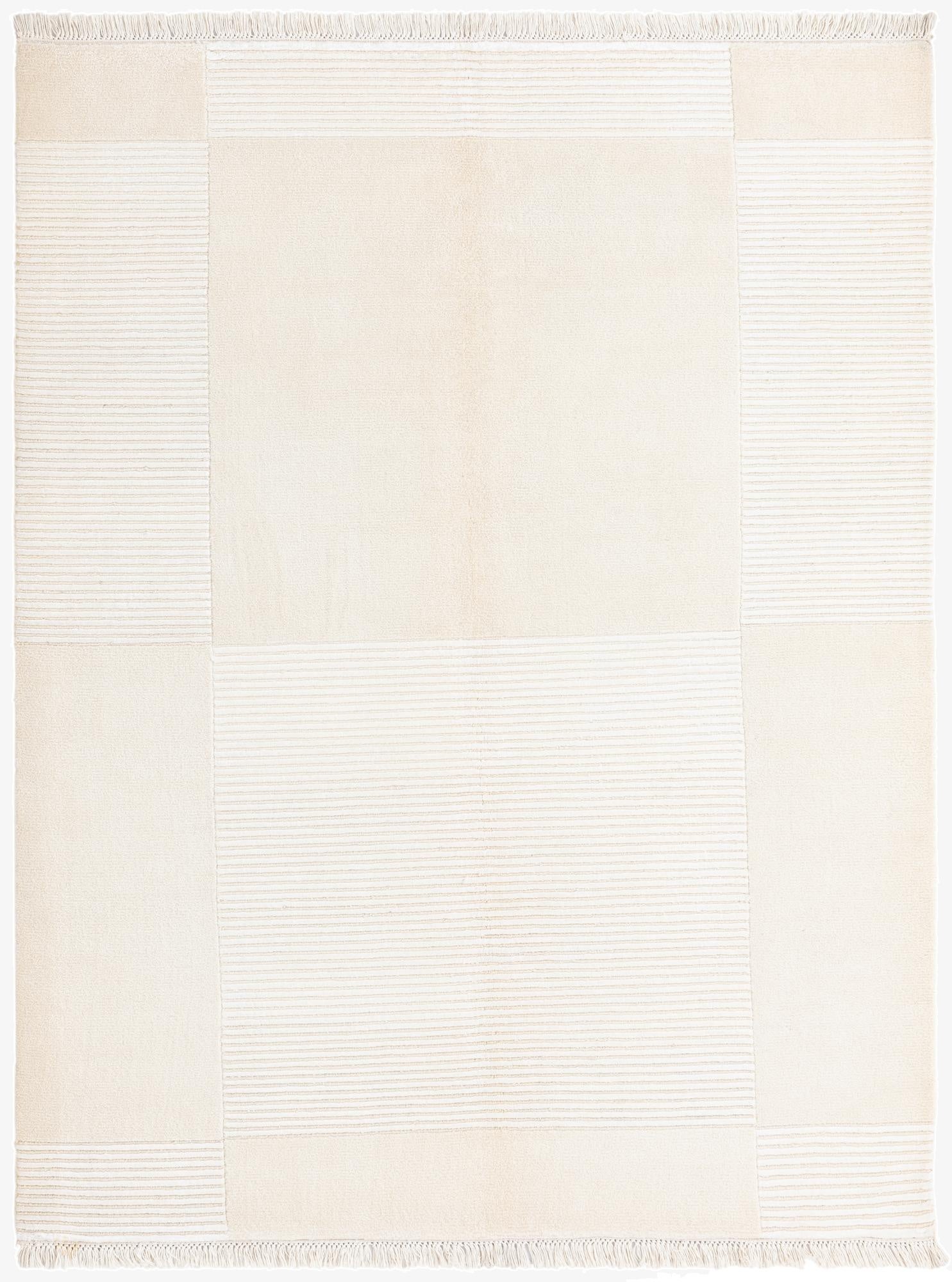 4' 11 x 6' 7  Hand Knotted Darya Wool Rug