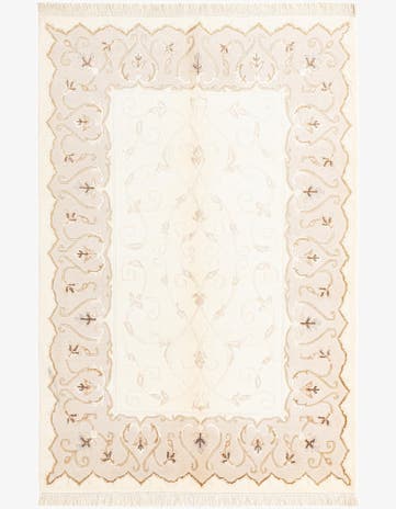 4' x 6' Darya Rug