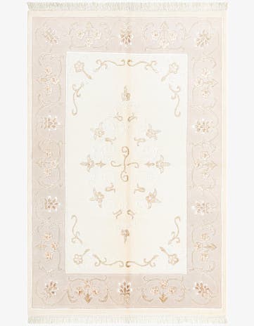 4' x 5' 11 Darya Rug