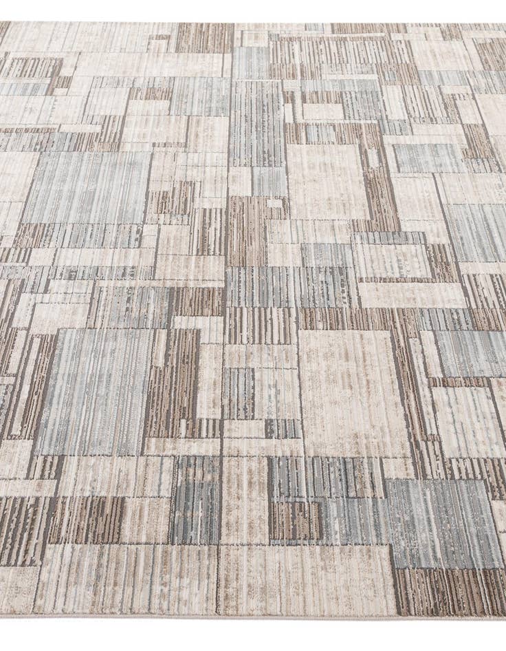 Detail image of 6' 8 x 9' 6 Deepa Rug