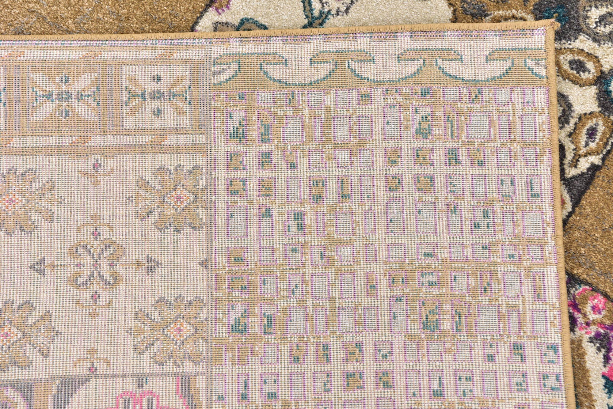 6' 7 x 9' 10 Delilah Rug