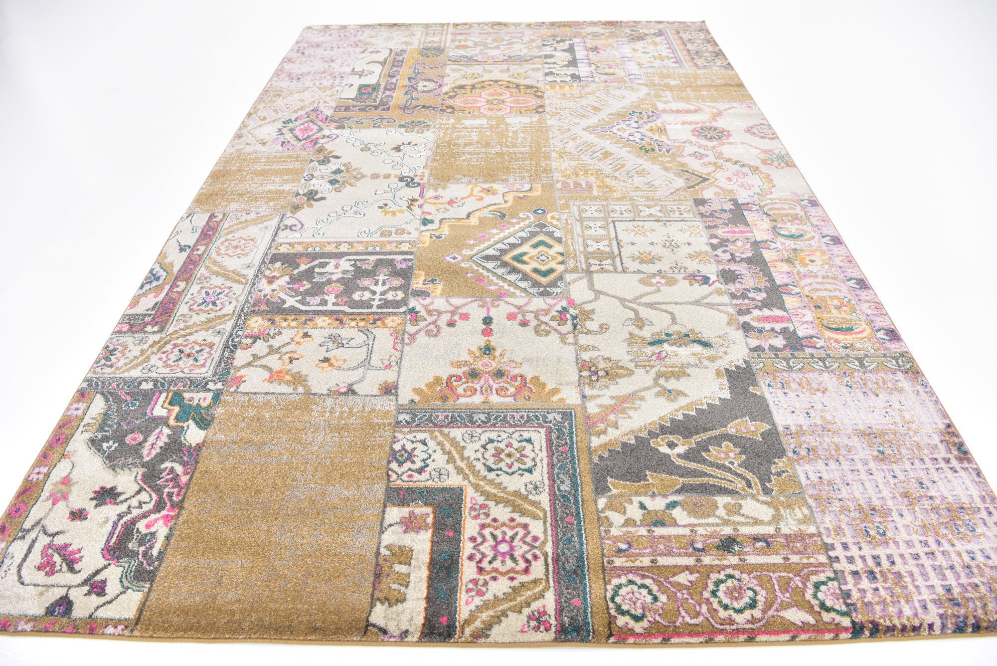 6' 7 x 9' 10 Delilah Rug
