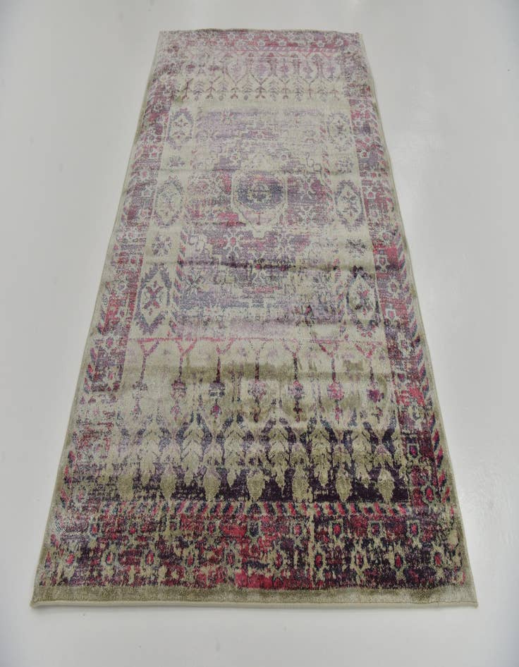 Detail image of 5' 2 x 7' 7 Delilah Rug