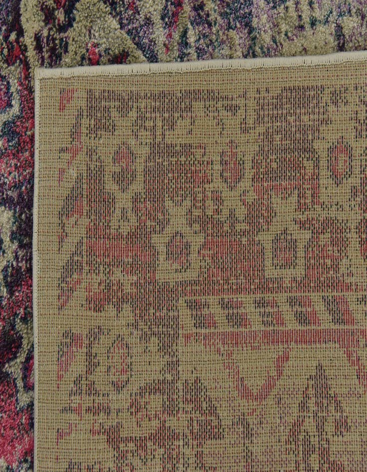 Detail image of 5' 2 x 7' 7 Delilah Rug