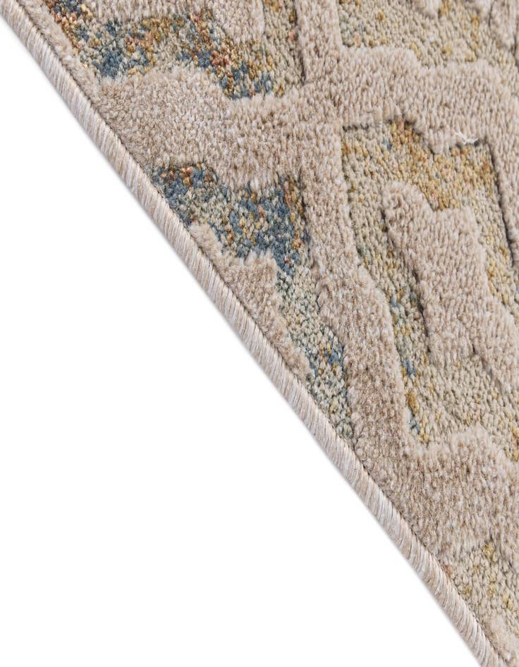 Detail image of 5' 2 x 7' 3 Delilah Rug