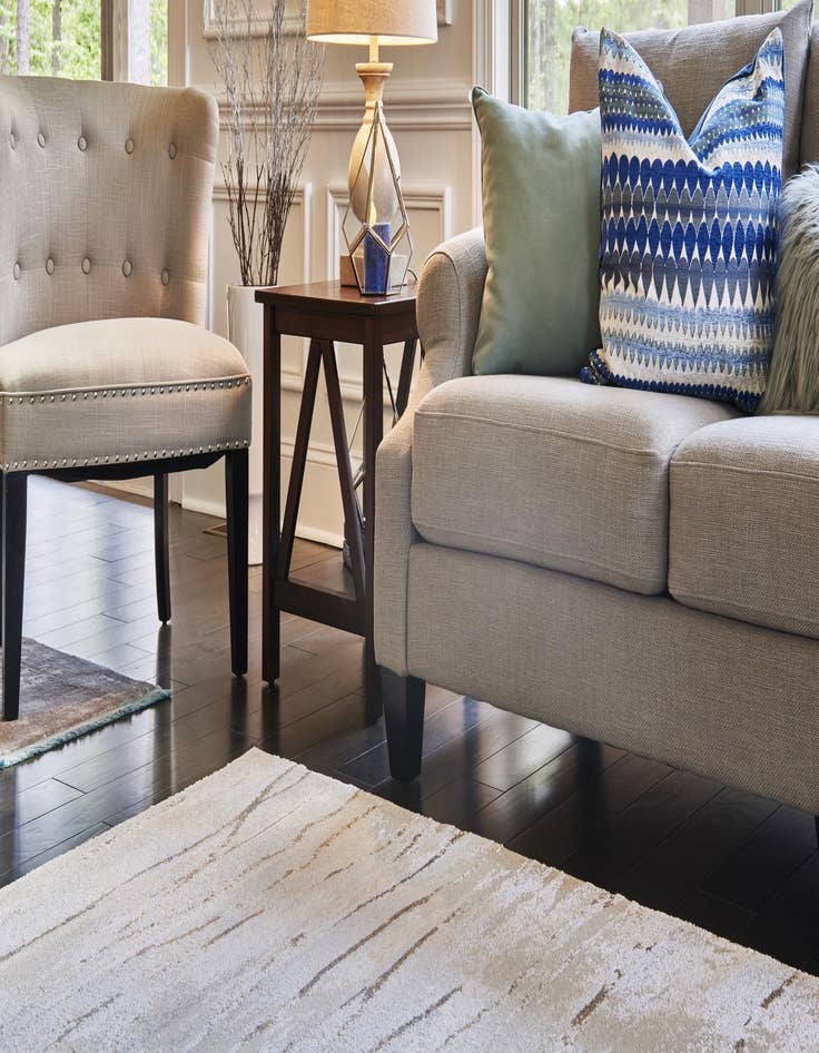 Detail image of 2' x 3' Delilah Rug