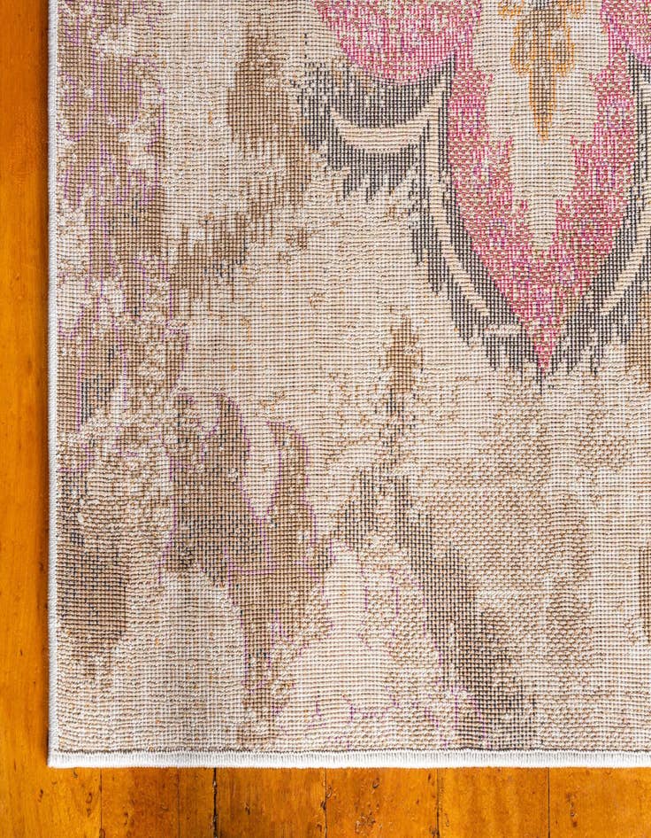 Detail image of 5' x 8' Delilah Rug