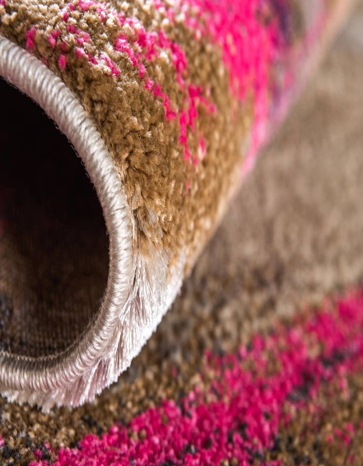 Detail image of 5' x 8' Delilah Rug