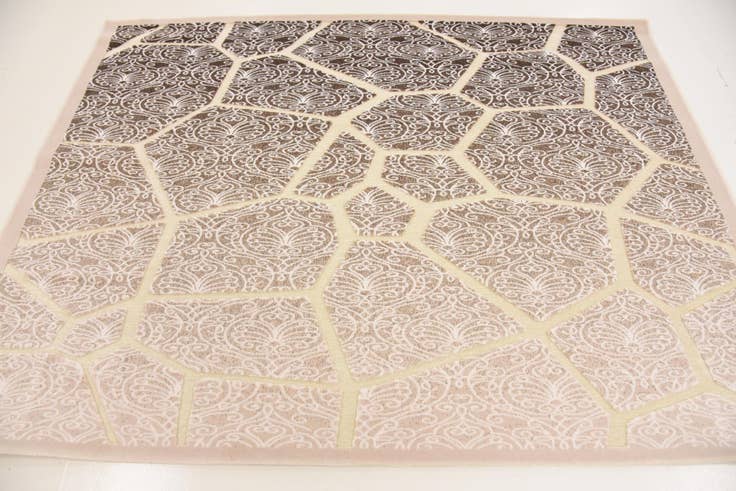 Detail image of 5' x 6' 7 Diana Rug
