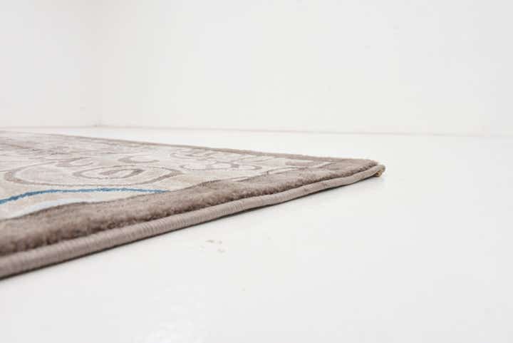 6' 7 x 9' 10 Diana Rug