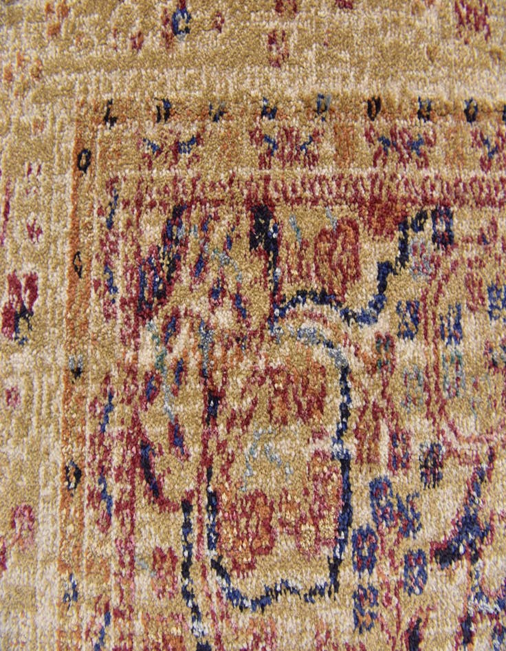 Detail image of 5' 3 x 7' 7 Eden Rug