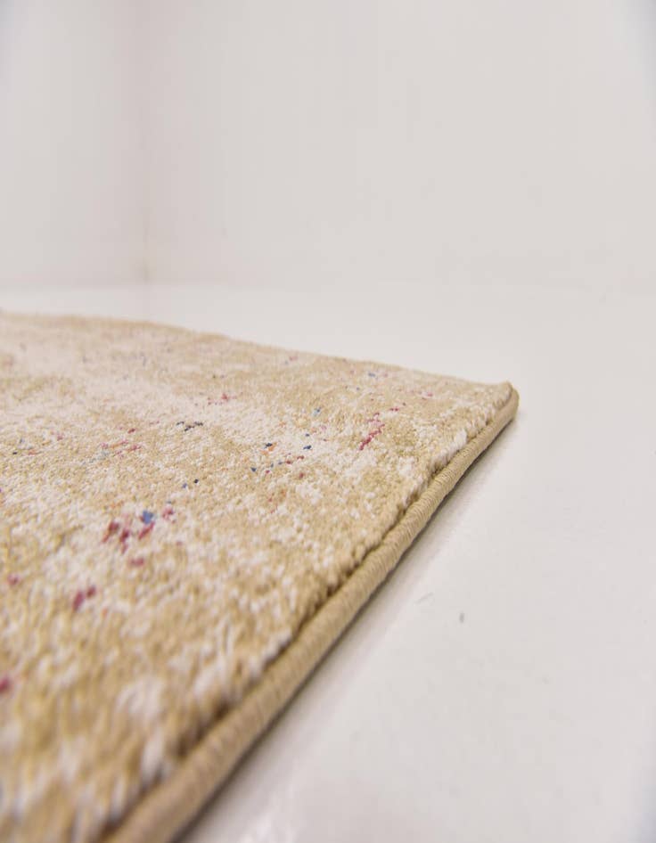 Detail image of 5' 3 x 7' 7 Eden Rug