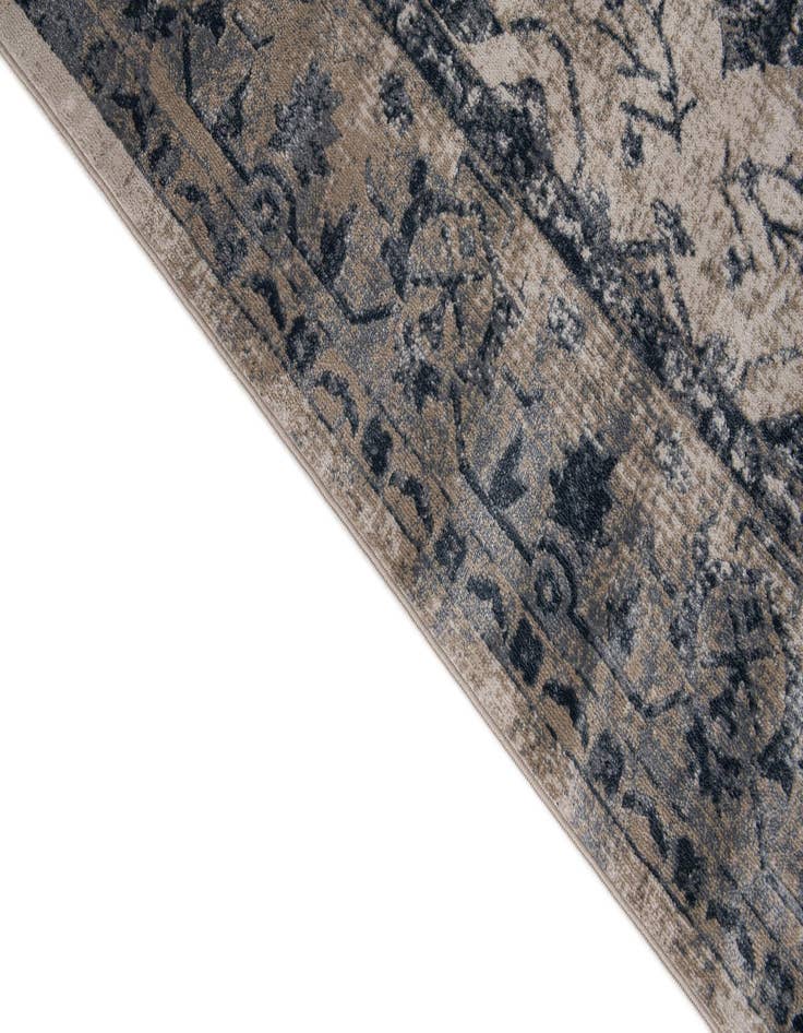 Detail image of 5' x 7' 7 Eliza Rug