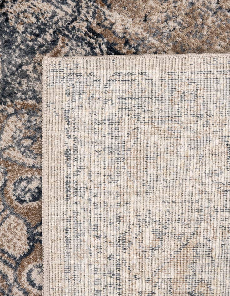 Detail image of 5' x 7' 7 Eliza Rug