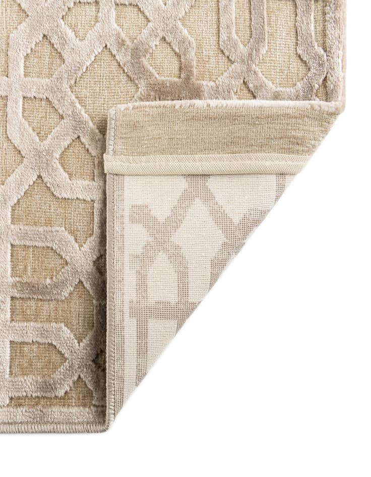 Detail image of 1' 8 x 2' 7 Eliza Rug