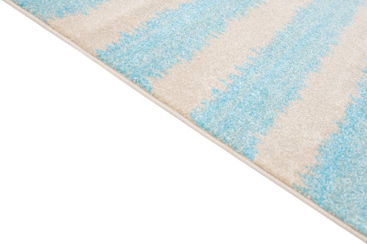 Detail image of 5' 3 x 7' 7 Equinox Rug