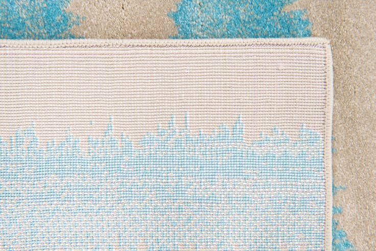 Detail image of 5' 3 x 7' 7 Equinox Rug