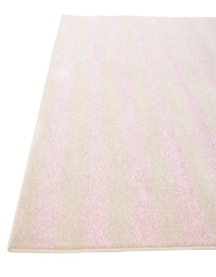 Detail image of 5' 3 x 7' 8 Equinox Rug