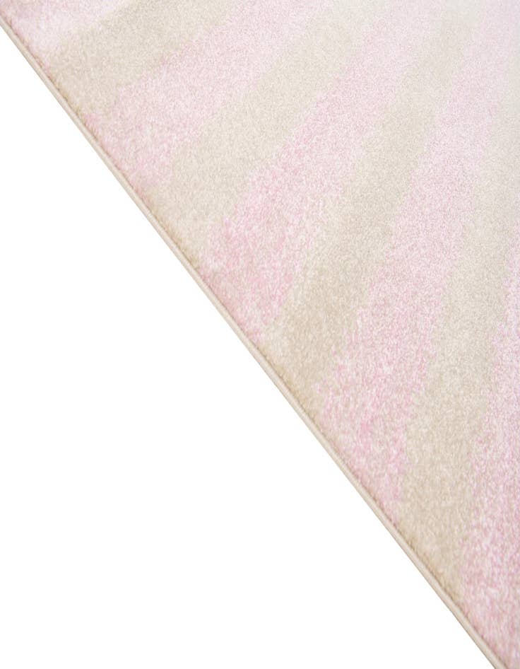 Detail image of 5' 3 x 7' 8 Equinox Rug