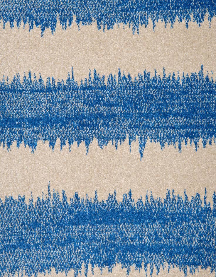 Detail image of 5' 3 x 7' 8 Equinox Rug