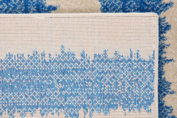 Detail image of 5' 3 x 7' 8 Equinox Rug