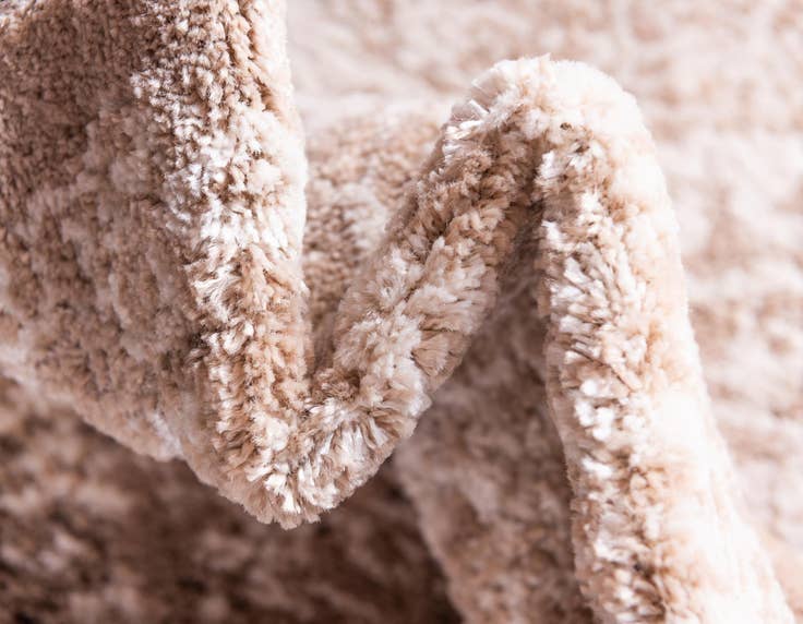 Detail image of 7' 10 x 11' Estate Rug