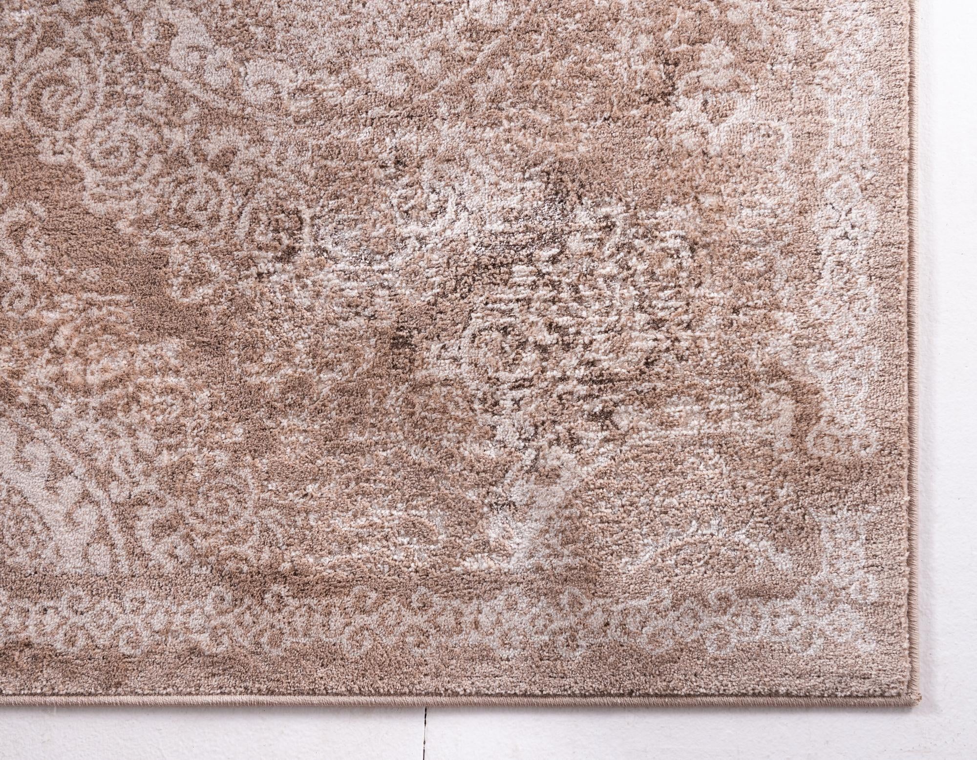 7' 10 x 11' Estate Rug