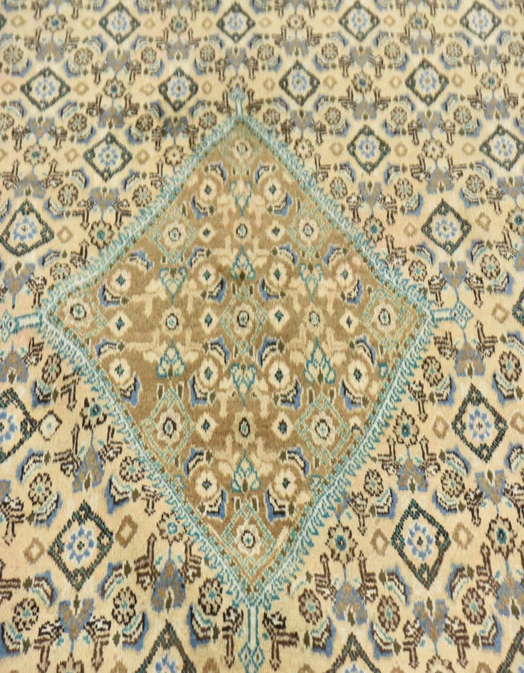 Detail image of 9' 10 x 13' 5  Hand Knotted Farahan Persian Wool Rug