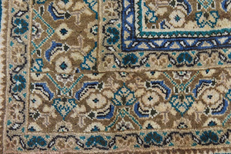 Detail image of 9' 10 x 13' 5 Hand Knotted Farahan Persian Wool Rug