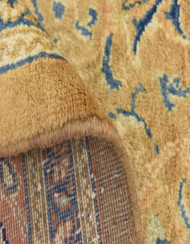 Detail image of 9' 9 x 13'  Hand Knotted Farahan Persian Wool Rug