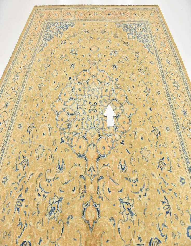 Detail image of 9' 9 x 13'  Hand Knotted Farahan Persian Wool Rug