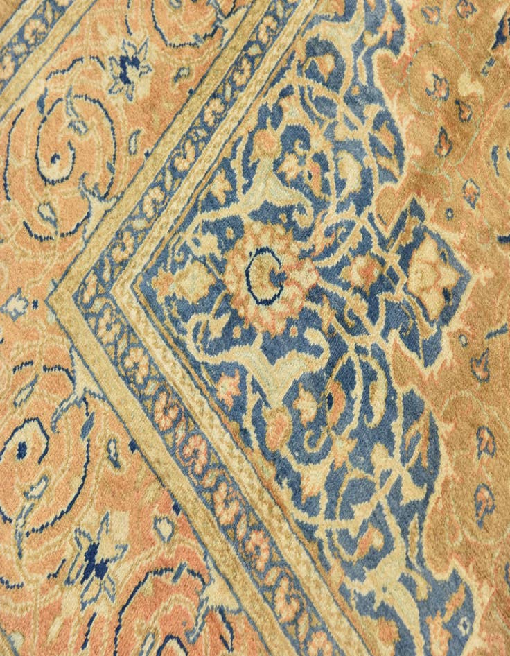 Detail image of 9' 9 x 13'  Hand Knotted Farahan Persian Wool Rug