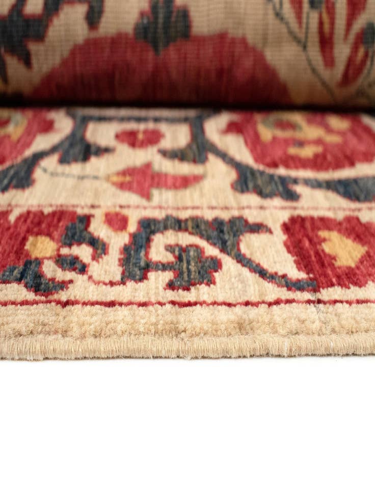 Detail image of 10' 2 x 13' 11 Farahan Wool Rug