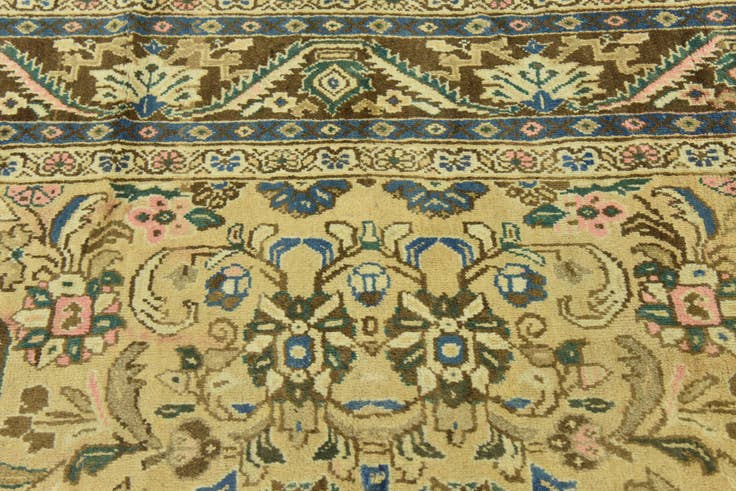 Detail image of 9' 10 x 13' Hand Knotted Farahan Persian Wool Rug