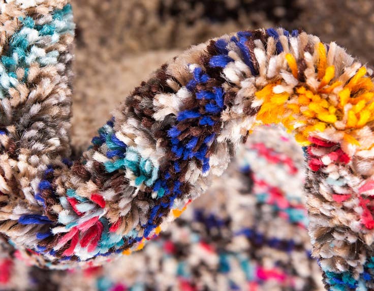 Detail image of 9' x 12' 2 Washable Fleur Rug