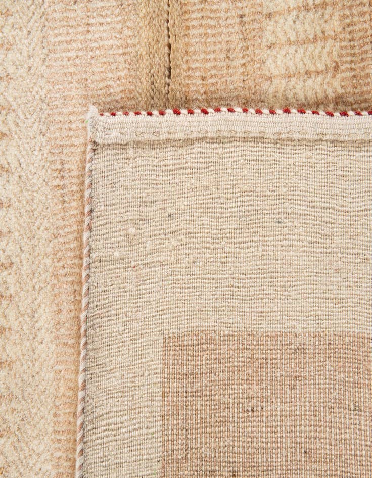 Detail image of 4' 1 x 6'  Hand Knotted Gabbeh Wool Rug