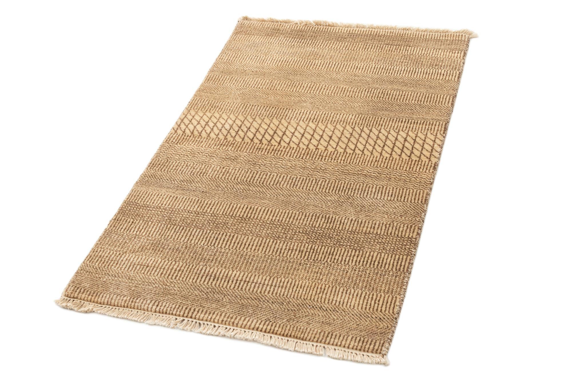 2' 6 x 4' 4 Hand Knotted Gabbeh Wool Rug