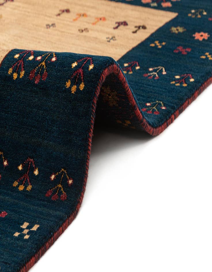 Detail image of 4' 8 x 6' 8 Gabbeh Rug
