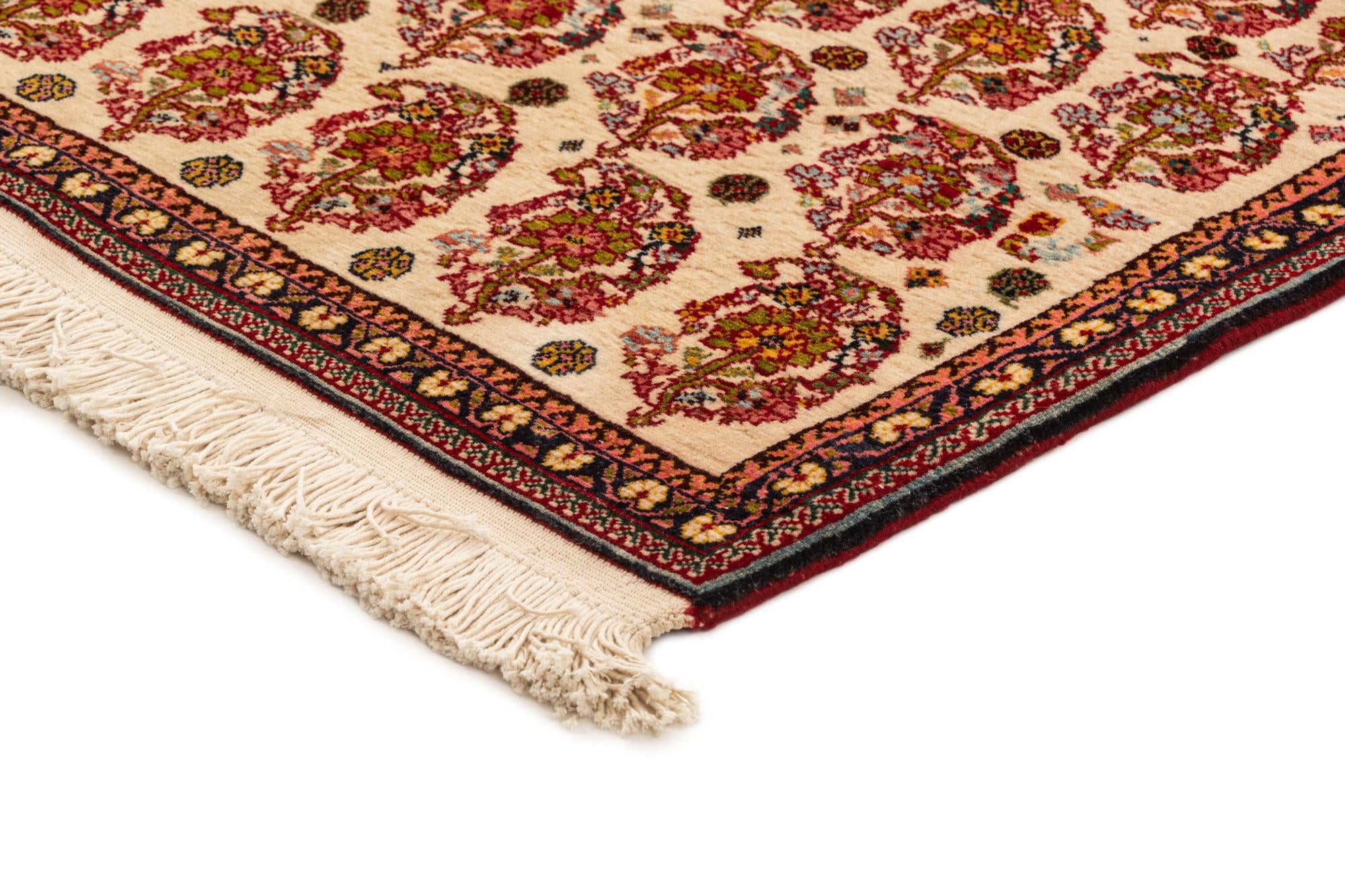 2' 4 x 4' Gabbeh Rug