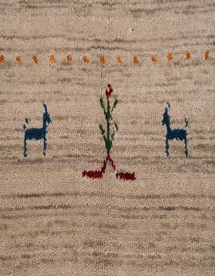 Detail image of 6' 6 x 9' 10  Hand Knotted Gabbeh Wool Rug