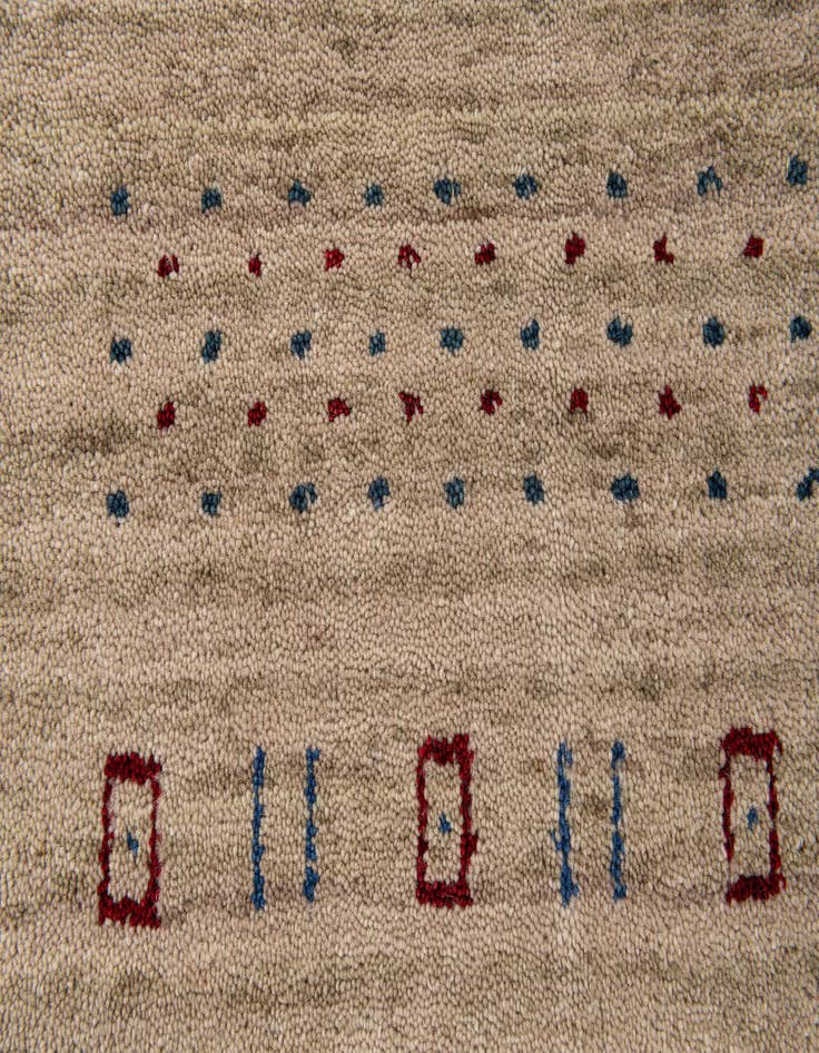 Detail image of 6' 6 x 9' 10  Hand Knotted Gabbeh Wool Rug